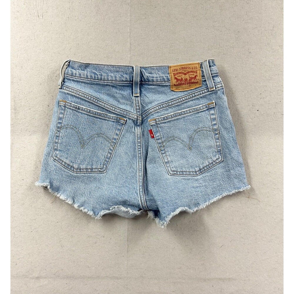 Levi's 501 Women's Distressed Denim Jean Shorts Light Wash W26